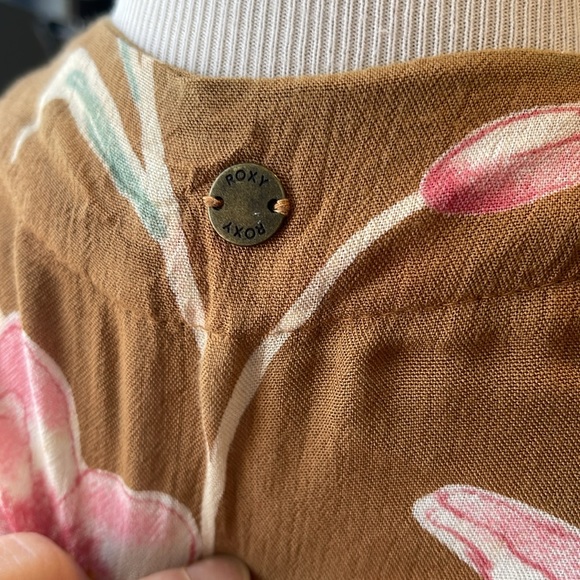 Roxy Wrap Dress - Picture 3 of 6